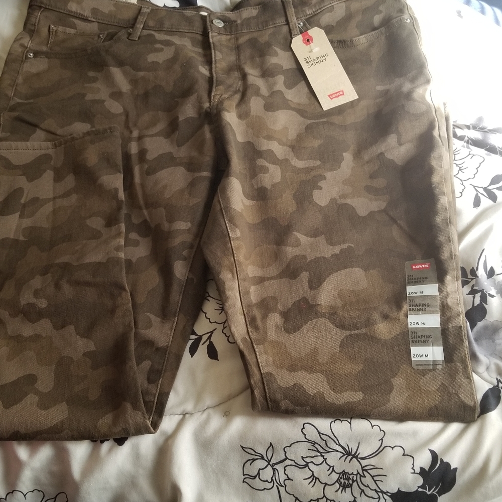 Camo jeans